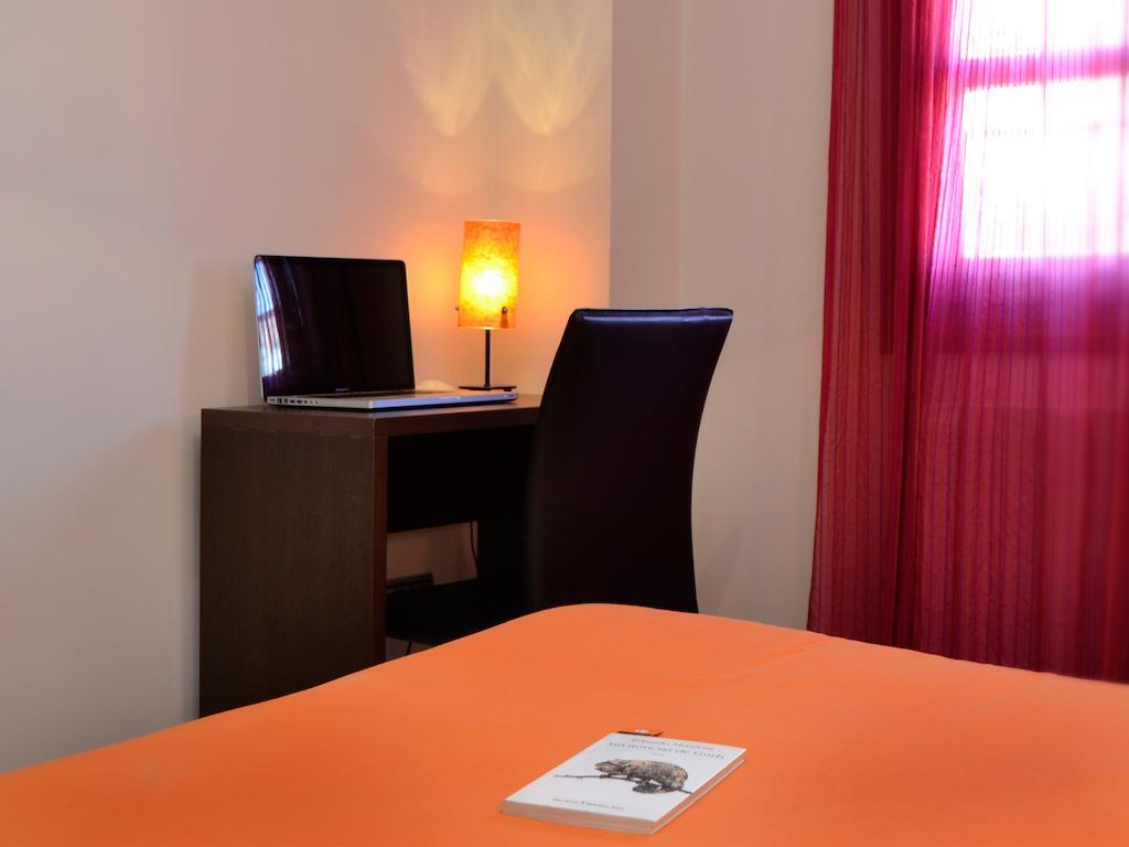 Hostal Bajo La Muralla Zamora Kamer foto