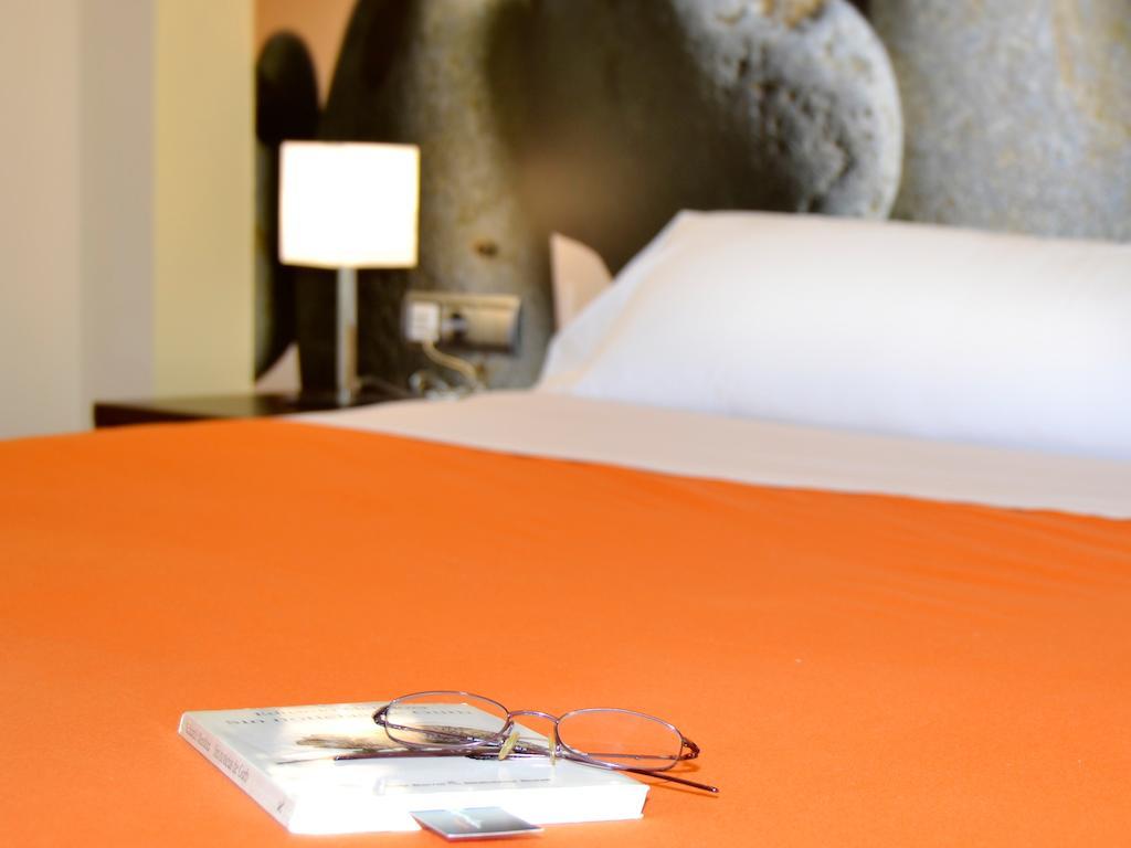 Hostal Bajo La Muralla Zamora Kamer foto